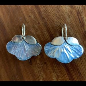 Flower-shaped Designer Earrings